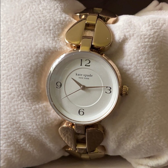 kate spade Accessories - SALE 🔥Kate Spade♠️ heart watch NWT